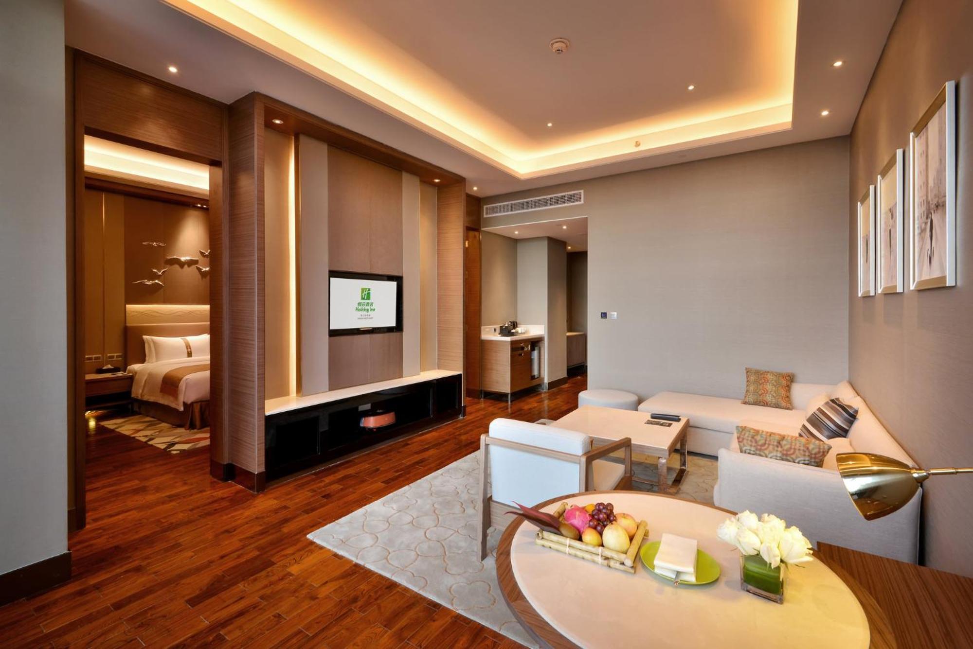 Holiday Inn Haikou West Coast By Ihg Экстерьер фото