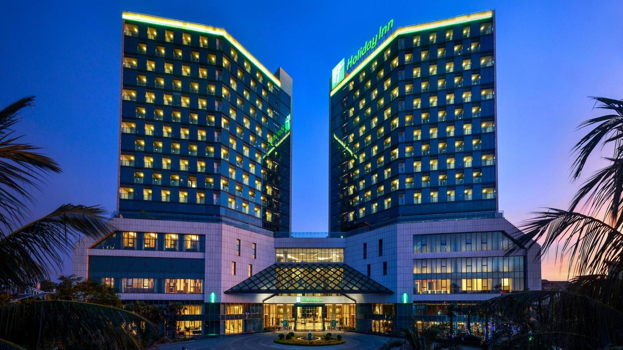 Holiday Inn Haikou West Coast By Ihg Экстерьер фото
